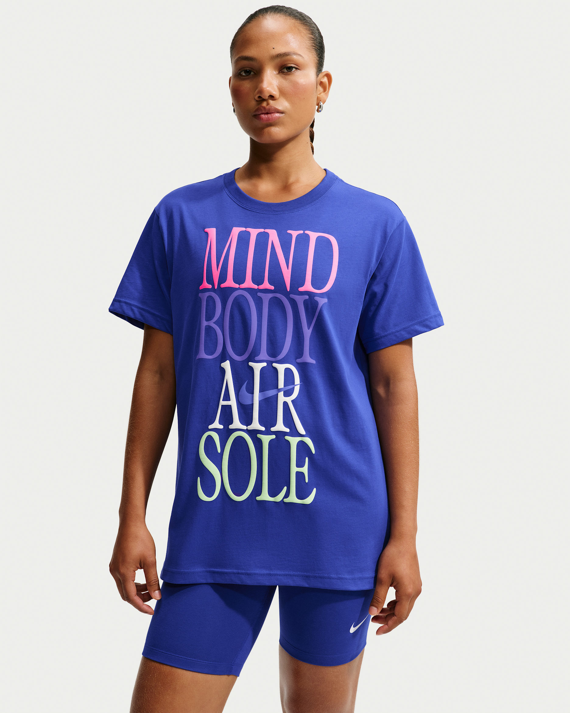 Nike Sportswear Classic Women's Oversized T-Shirt. Nike.com